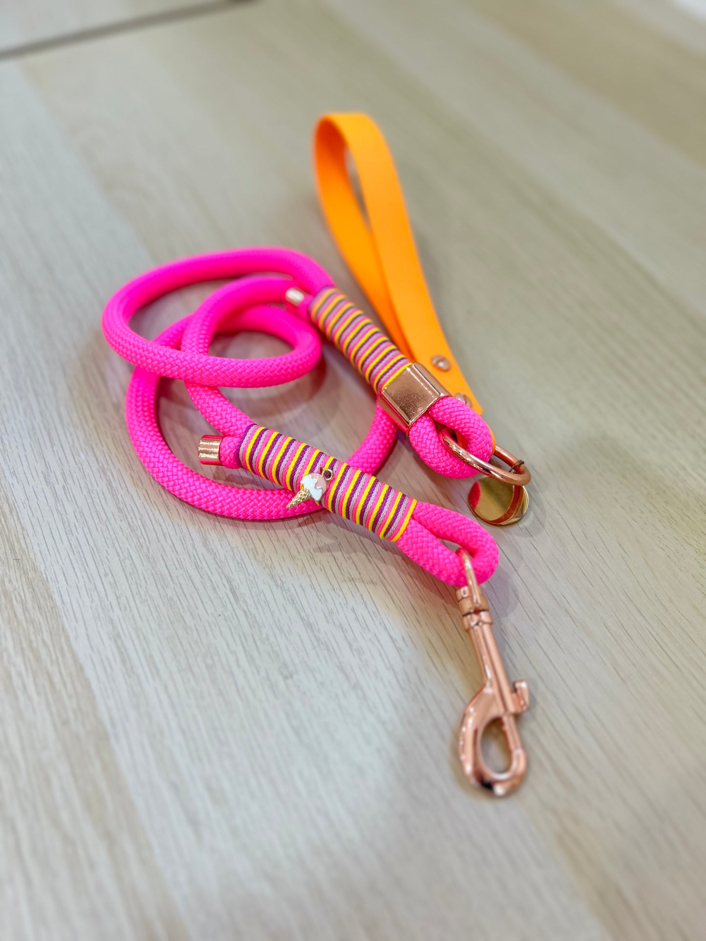 Neon Pink Rope leash