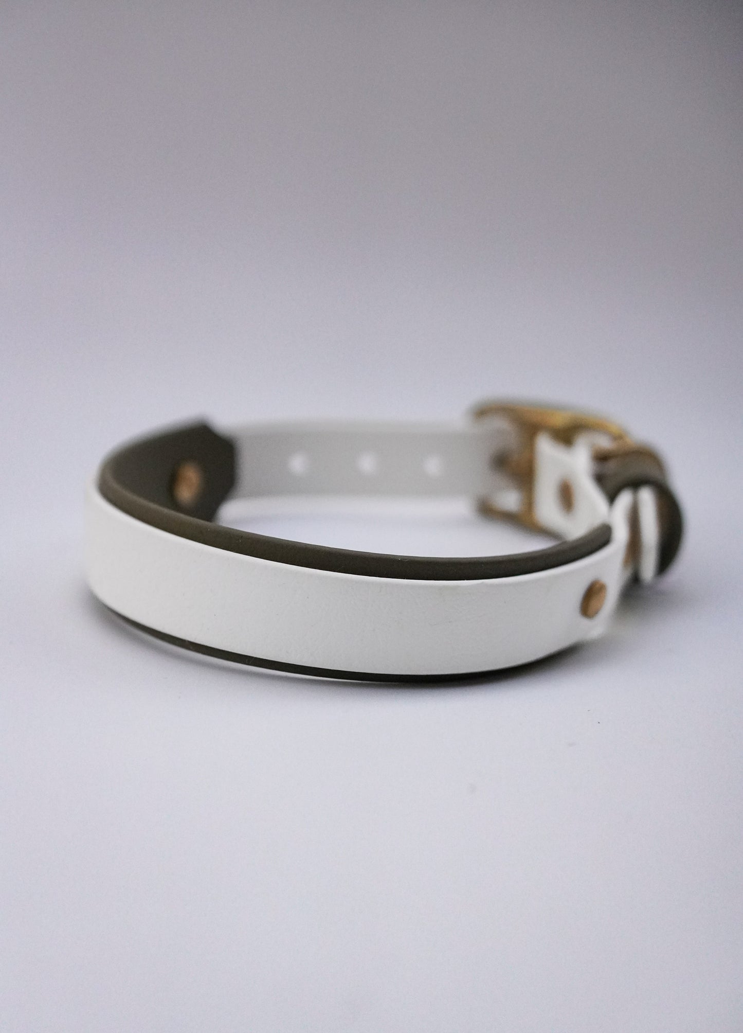 Paris collar (30-36cm) olive & White